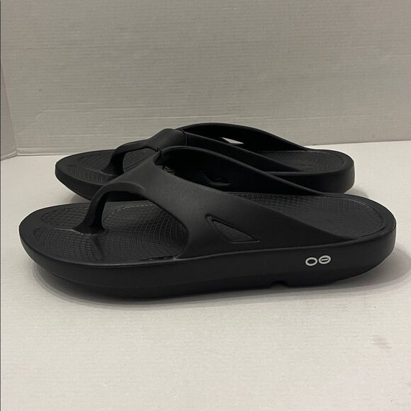 OOFOS Unisex OOriginal Sport Thong Sandal Size M10/W12 Black New - Picture 3 of 10